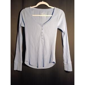 Aerie Light Blue Ribbed Long Sleeve Henley Shirt Women Small Fitted Stretch Top